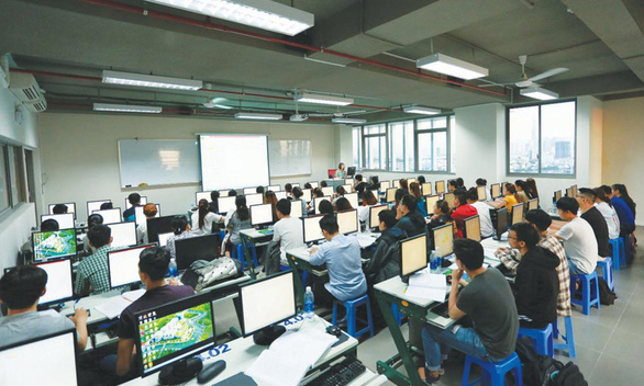 ĐH Văn Lang khẳng định học viên không mua bằng thạc sĩ - Ảnh 1. ĐH Văn Lang khẳng định học viên không mua bằng thạc sĩ - Ảnh 1.