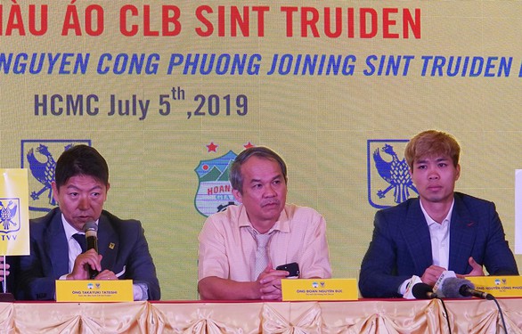 Bầu Đức: Công Phượng sẽ được thi đấu ngay ngày 27-7 - Ảnh 1. Bầu Đức: Công Phượng sẽ được thi đấu ngay ngày 27-7 - Ảnh 1.