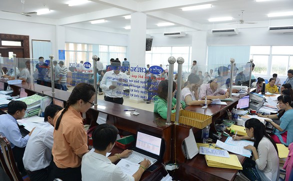 TP.HCM tạm dừng thu nhập tăng thêm: hụt hẫng và buồn - Ảnh 1. TP.HCM tạm dừng thu nhập tăng thêm: hụt hẫng và buồn - Ảnh 1.