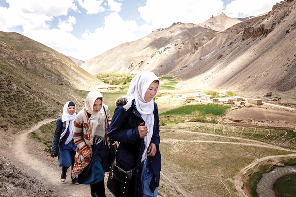 Ý chí mạnh mẽ ở một ngôi trường vùng núi Afghanistan - Ảnh 1.