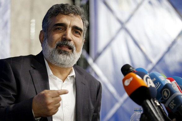 Iran tuyên bố nâng mức làm giàu uranium: Ngửa bài với Mỹ - Ảnh 1. Iran tuyên bố nâng mức làm giàu uranium: Ngửa bài với Mỹ - Ảnh 1.