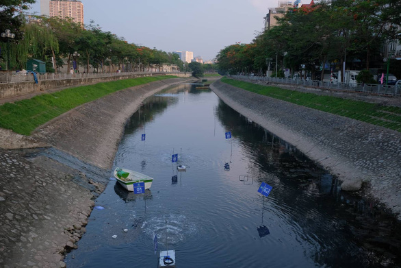 Đại biểu HĐND Hà Nội đề xuất cống hóa sông Tô Lịch - Ảnh 1. Đại biểu HĐND Hà Nội đề xuất cống hóa sông Tô Lịch - Ảnh 1.