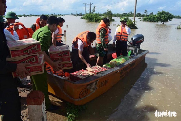 Vùng rốn lũ khắc phục hậu quả mưa bão - Ảnh 1. Vùng rốn lũ khắc phục hậu quả mưa bão - Ảnh 1.