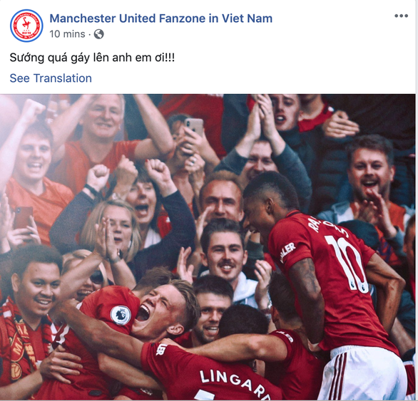 CĐV MU nổ vang trời sau chiến thắng trước Chelsea - Ảnh 1. CĐV MU nổ vang trời sau chiến thắng trước Chelsea - Ảnh 1.