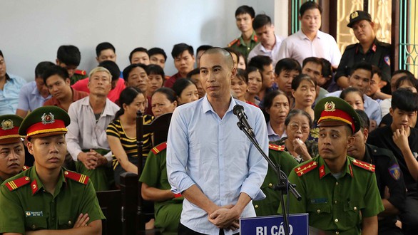 Tuyên án tử hình hung thủ giết 2 vợ chồng ở thành phố Hưng Yên - Ảnh 1. Tuyên án tử hình hung thủ giết 2 vợ chồng ở thành phố Hưng Yên - Ảnh 1.
