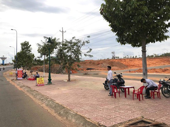 Đầu tư, đầu cơ bất động sản sụt giảm vì khó tiếp cận vốn vay - Ảnh 2. Đầu tư, đầu cơ bất động sản sụt giảm vì khó tiếp cận vốn vay - Ảnh 2.