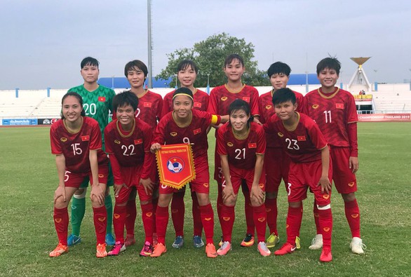 Tuyển nữ Việt Nam hạ Campuchia 10-0 ở trận mở màn Đông Nam Á 2019 - Ảnh 1. Tuyển nữ Việt Nam hạ Campuchia 10-0 ở trận mở màn Đông Nam Á 2019 - Ảnh 1.