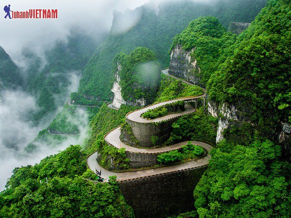 Tour Phượng Hoàng cổ trấn ngày vàng giá sốc chỉ 11,9 triệu đồng - Ảnh 2. Tour Phượng Hoàng cổ trấn ngày vàng giá sốc chỉ 11,9 triệu đồng - Ảnh 2.