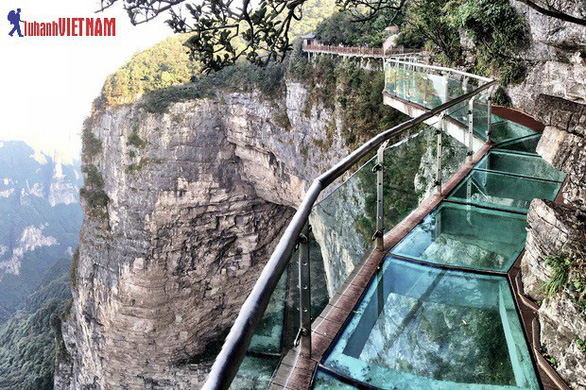 Tour Phượng Hoàng cổ trấn ngày vàng giá sốc chỉ 11,9 triệu đồng - Ảnh 3. Tour Phượng Hoàng cổ trấn ngày vàng giá sốc chỉ 11,9 triệu đồng - Ảnh 3.