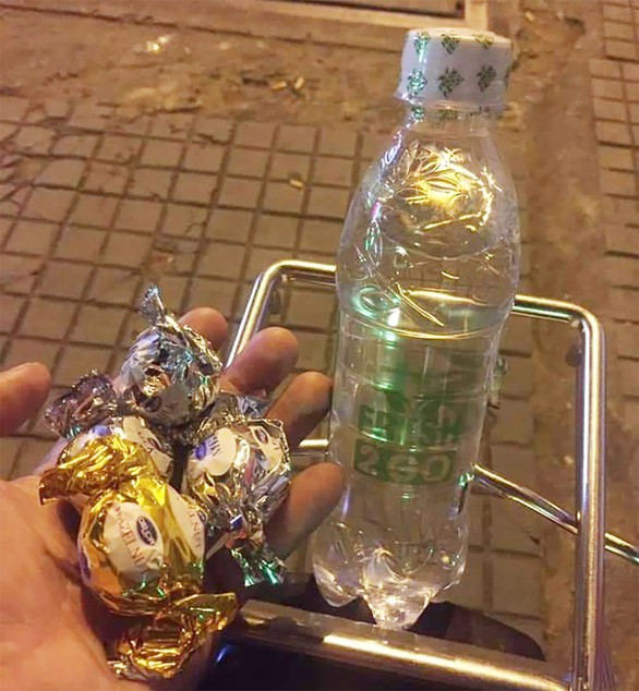 Nếu chưa có khách thì cứ ngồi chơi, không phiền đâu... - Ảnh 1. Nếu chưa có khách thì cứ ngồi chơi, không phiền đâu... - Ảnh 1.