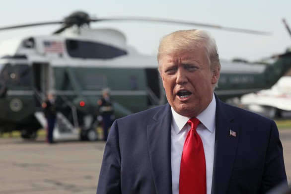 Ông Trump: Nước Mỹ nên xây thêm nhà thương điên để ngăn xả súng - Ảnh 1. Ông Trump: Nước Mỹ nên xây thêm nhà thương điên để ngăn xả súng - Ảnh 1.