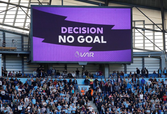 VAR hủy bàn thắng của Jesus, M.C bị Tottenham cầm chân tại Etihad - Ảnh 4. VAR hủy bàn thắng của Jesus, M.C bị Tottenham cầm chân tại Etihad - Ảnh 4.