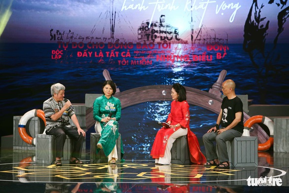 Thấy cô bác, bà con khó khăn nên mình giúp - Ảnh 3. Thấy cô bác, bà con khó khăn nên mình giúp - Ảnh 3.