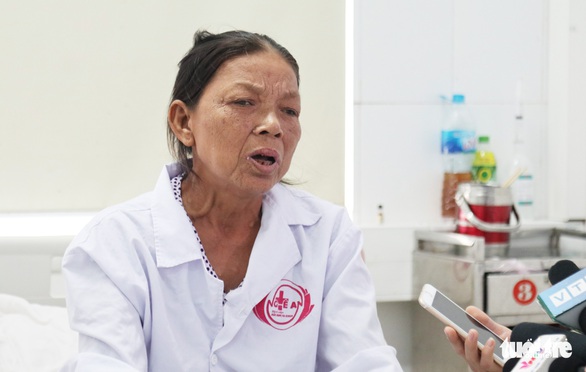 ‘Chạy thận được 5 phút, tôi thấy người choáng váng’ - Ảnh 3. ‘Chạy thận được 5 phút, tôi thấy người choáng váng’ - Ảnh 3.