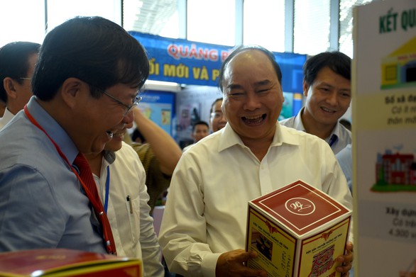 Thủ tướng: Miền Trung phải xác định phát triển ngay bây giờ hoặc không bao giờ - Ảnh 3. Thủ tướng: Miền Trung phải xác định phát triển ngay bây giờ hoặc không bao giờ - Ảnh 3.