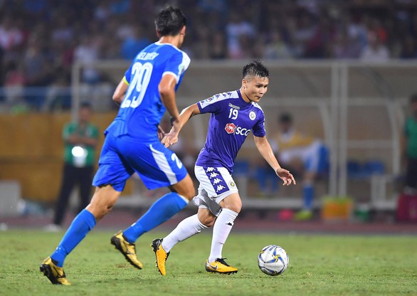 HLV Alty Asyr: Chúng tôi sẽ kèm chặt Quang Hải ở trận lượt về - Ảnh 1. HLV Alty Asyr: Chúng tôi sẽ kèm chặt Quang Hải ở trận lượt về - Ảnh 1.