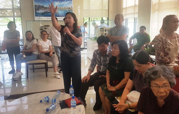 Khách hàng đòi hành hung đại diện phân phối dự án liên quan Vũ nhôm - Ảnh 1. Khách hàng đòi hành hung đại diện phân phối dự án liên quan Vũ nhôm - Ảnh 1.