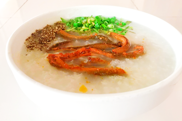 Yêu con gái xứ Nghệ, yêu luôn món cháo lươn trứ danh - Ảnh 1. Yêu con gái xứ Nghệ, yêu luôn món cháo lươn trứ danh - Ảnh 1.