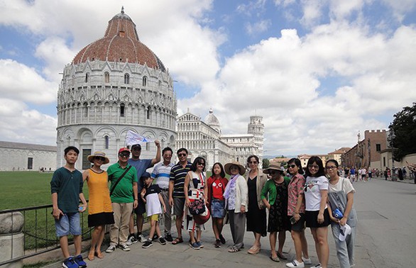 Tour tham quan Pháp, Thụy Sĩ, Ý, Vatican 10 ngày - Ảnh 4. Tour tham quan Pháp, Thụy Sĩ, Ý, Vatican 10 ngày - Ảnh 4.