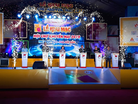 Thoả mua sắm tại Hội chợ Khuyến mại 2019 - Ảnh 1. Thoả mua sắm tại Hội chợ Khuyến mại 2019 - Ảnh 1.
