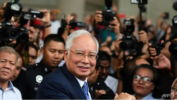 Hôm nay Malaysia mở phiên xử lớn nhất với cựu thủ tướng Najib Razak - Ảnh 1.