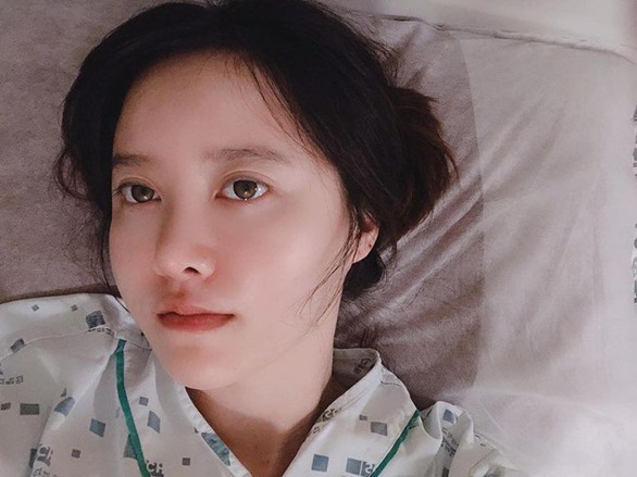 Trong tâm bão ly hôn chồng trẻ, Goo Hye Sun nhập viện cắt khối u lành tính - Ảnh 1. Trong tâm bão ly hôn chồng trẻ, Goo Hye Sun nhập viện cắt khối u lành tính - Ảnh 1.