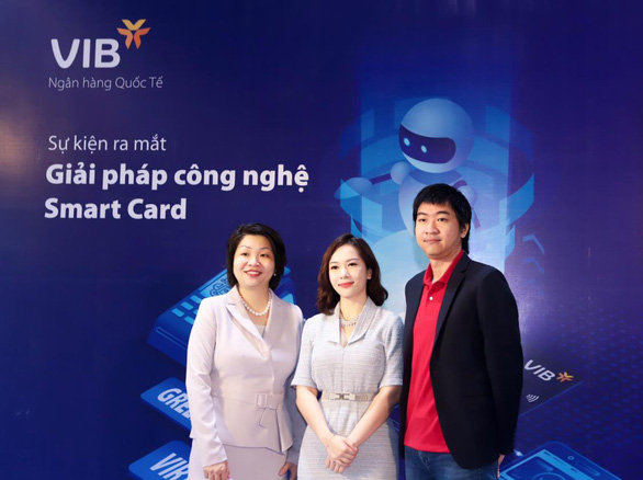 Ngân hàng Việt đang giành lại vị thế trên thị trường thẻ - Ảnh 3.