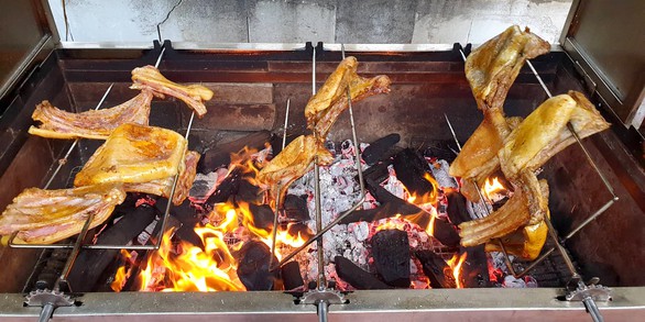 Rủ nhau đi ăn dê ở Sài Gòn - Ảnh 3. Rủ nhau đi ăn dê ở Sài Gòn - Ảnh 3.