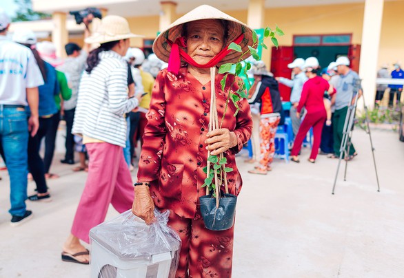 Tử tế với Sa Cần - Kỳ 3: Góp sức cứu con sông quê của Tế Hanh - Ảnh 2. Tử tế với Sa Cần - Kỳ 3: Góp sức cứu con sông quê của Tế Hanh - Ảnh 2.