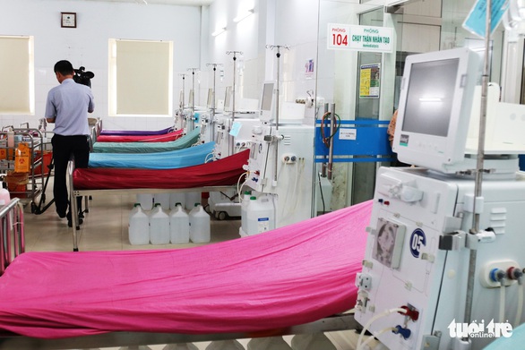 Vụ tai biến chạy thận ở Nghệ An: Do hệ thống dẫn nước bị nhiễm khuẩn - Ảnh 2. Vụ tai biến chạy thận ở Nghệ An: Do hệ thống dẫn nước bị nhiễm khuẩn - Ảnh 2.