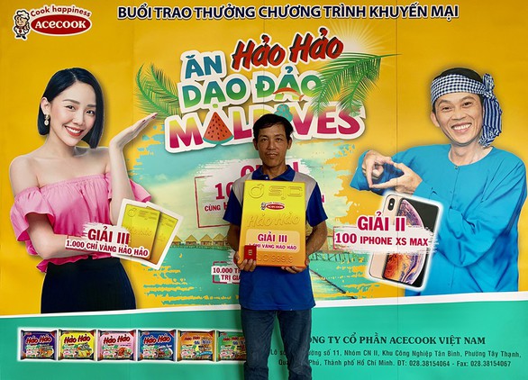 Ăn Hảo Hảo, dạo đảo Maldives lộ diện những chủ nhân đầu tiên - Ảnh 3. Ăn Hảo Hảo, dạo đảo Maldives lộ diện những chủ nhân đầu tiên - Ảnh 3.