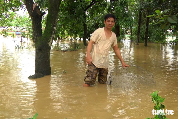 Di dời hàng trăm hộ dân khỏi khu vực ngập lụt ven sông Đồng Nai - Ảnh 2. Di dời hàng trăm hộ dân khỏi khu vực ngập lụt ven sông Đồng Nai - Ảnh 2.