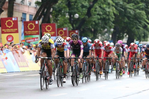 Các tay đua Hàn Quốc áp đảo chặng đầu VTV Cup 2019 - Ảnh 2. Các tay đua Hàn Quốc áp đảo chặng đầu VTV Cup 2019 - Ảnh 2.