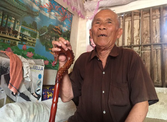 Cụ ông mang án tử oan 43 năm tự đưa 4 tỉ tiền bồi thường cho người giúp đỡ - Ảnh 1. Cụ ông mang án tử oan 43 năm tự đưa 4 tỉ tiền bồi thường cho người giúp đỡ - Ảnh 1.