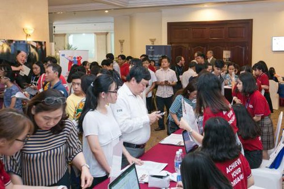 Triển lãm du học Mỹ và Canada toàn quốc mùa Thu 2019 - Ảnh 4. Triển lãm du học Mỹ và Canada toàn quốc mùa Thu 2019 - Ảnh 4.