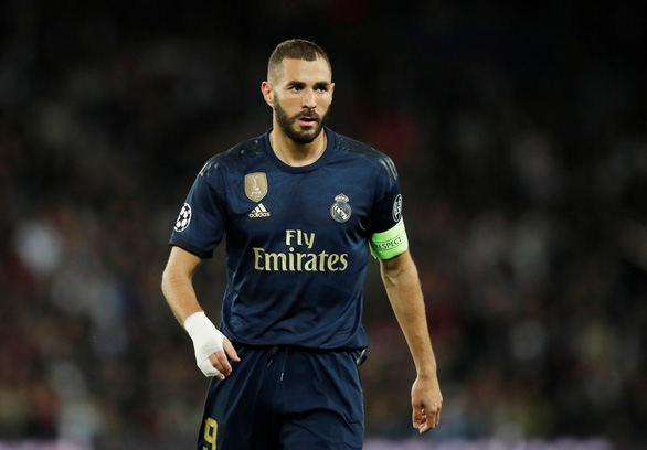 Hai lần bị từ chối bàn thắng, Real Madrid thua đậm PSG 0-3 - Ảnh 3. Hai lần bị từ chối bàn thắng, Real Madrid thua đậm PSG 0-3 - Ảnh 3.