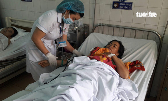 Thưởng 100.000 đồng nếu chủ động báo cáo sự cố y khoa - Ảnh 1. Thưởng 100.000 đồng nếu chủ động báo cáo sự cố y khoa - Ảnh 1.