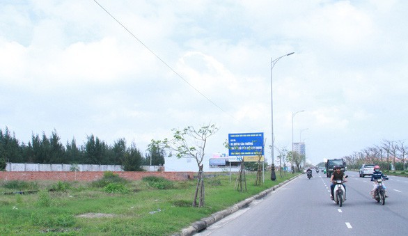 Yêu cầu Đà Nẵng báo cáo vụ cấp sổ đỏ liên quan 21 người Trung Quốc - Ảnh 1. Yêu cầu Đà Nẵng báo cáo vụ cấp sổ đỏ liên quan 21 người Trung Quốc - Ảnh 1.