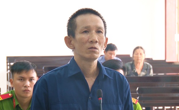 Đâm người trọng thương vì 6 viên thuốc trị HIV - Ảnh 1. Đâm người trọng thương vì 6 viên thuốc trị HIV - Ảnh 1.