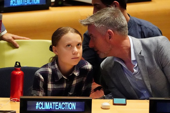 Người hùng thiếu niên Greta Thunberg có đang bị ‘chính trị hoá’? - Ảnh 3. Người hùng thiếu niên Greta Thunberg có đang bị ‘chính trị hoá’? - Ảnh 3.