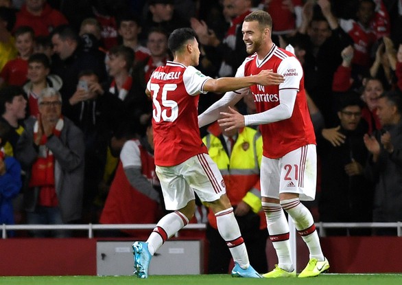 Cúp Liên đoàn Anh: M.C và Arsenal đi tiếp, Tottenham bị loại - Ảnh 2. Cúp Liên đoàn Anh: M.C và Arsenal đi tiếp, Tottenham bị loại - Ảnh 2.
