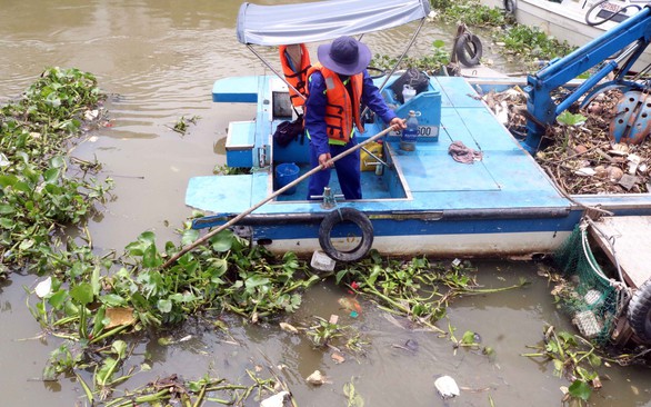 Giảm rác nhựa tại TP.HCM còn chậm - Ảnh 1. Giảm rác nhựa tại TP.HCM còn chậm - Ảnh 1.