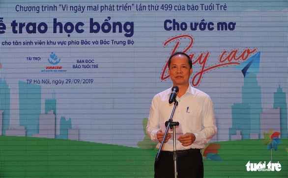 Tiếp sức đến trường chia sẻ khát vọng với tân sinh viên - Ảnh 2. Tiếp sức đến trường chia sẻ khát vọng với tân sinh viên - Ảnh 2.