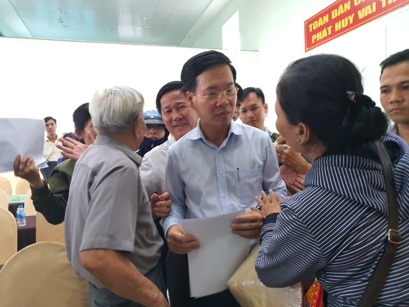 Cán bộ bị tai tiếng, phản ánh nhiều lần phải xử lý, điều chuyển công tác - Ảnh 2. Cán bộ bị tai tiếng, phản ánh nhiều lần phải xử lý, điều chuyển công tác - Ảnh 2.