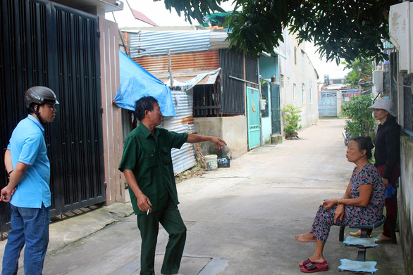Truy bắt 5 kẻ dùng hung khí chém 2 anh em ruột trọng thương - Ảnh 1. Truy bắt 5 kẻ dùng hung khí chém 2 anh em ruột trọng thương - Ảnh 1.