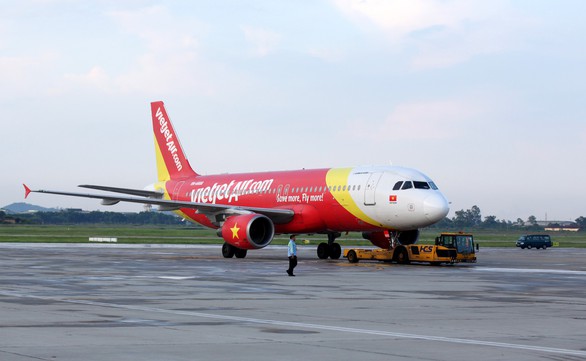 Vietjet Air xin tự lo dịch vụ mặt đất tại Nội Bài và Cam Ranh - Ảnh 1. Vietjet Air xin tự lo dịch vụ mặt đất tại Nội Bài và Cam Ranh - Ảnh 1.