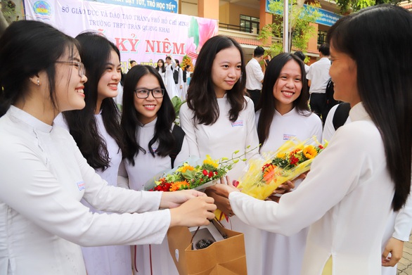 Ước vọng đầu năm: Đừng để người thầy mất lửa! - Ảnh 1. Ước vọng đầu năm: Đừng để người thầy mất lửa! - Ảnh 1.