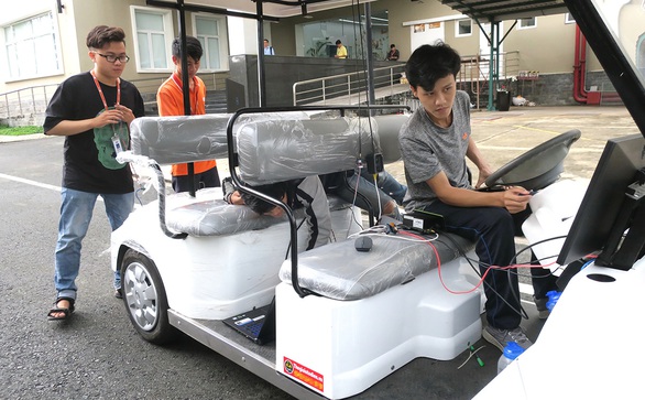 Đi cùng, bứt phá, vươn lên bằng công nghệ - Ảnh 1. Đi cùng, bứt phá, vươn lên bằng công nghệ - Ảnh 1.