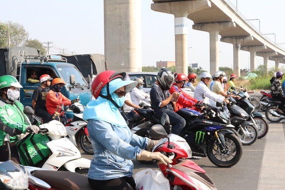 Nam Bộ khó có mưa, thời tiết nóng bức từ đầu sáng - Ảnh 1. Nam Bộ khó có mưa, thời tiết nóng bức từ đầu sáng - Ảnh 1.