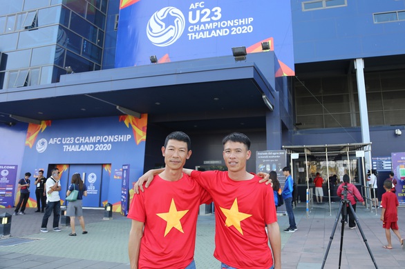 Vé trận U23 VN - UAE bắt đầu đắt hàng - Ảnh 4. Vé trận U23 VN - UAE bắt đầu đắt hàng - Ảnh 4.